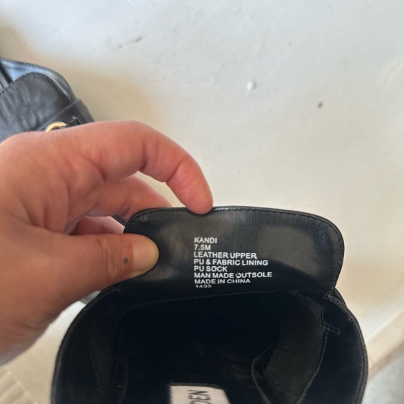 Steve Madden KANDI - Picture 2 of 3